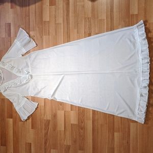 Vintage white accordion lace trimmed negligee